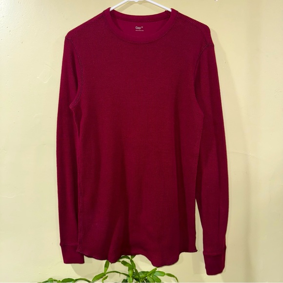 GAP size medium Men's Burgundy Long Sleeve thermal shirt - Picture 1 of 3